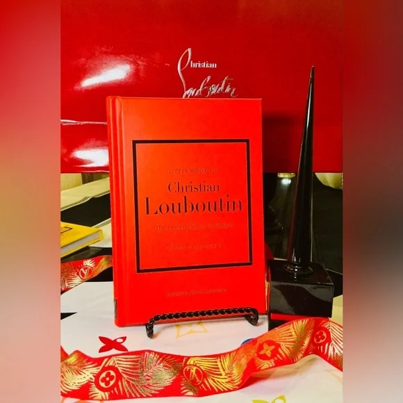 The Little Book Christian Louboutin Bundle New ๐ ๐
๐ฝ - Picture 16 of 16